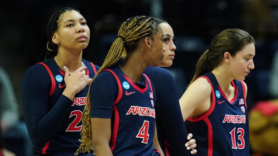 Arizona's comeback falls just short in conference opener