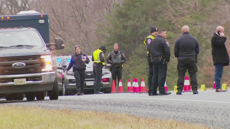 Police investigating after man found dead on Fairfax County Parkway
