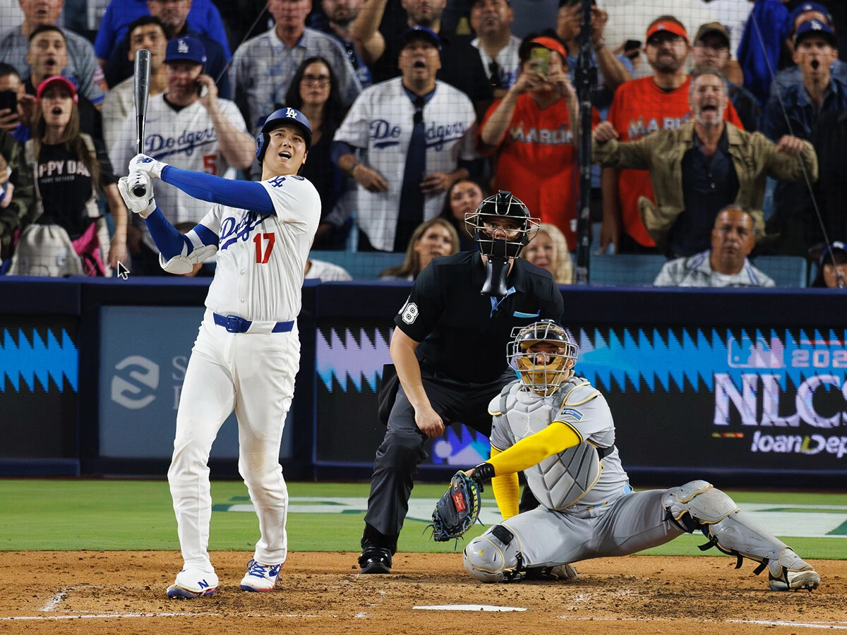 指揮官もチームメイトもロサンゼルス市民も驚愕した大谷翔平の1試合3