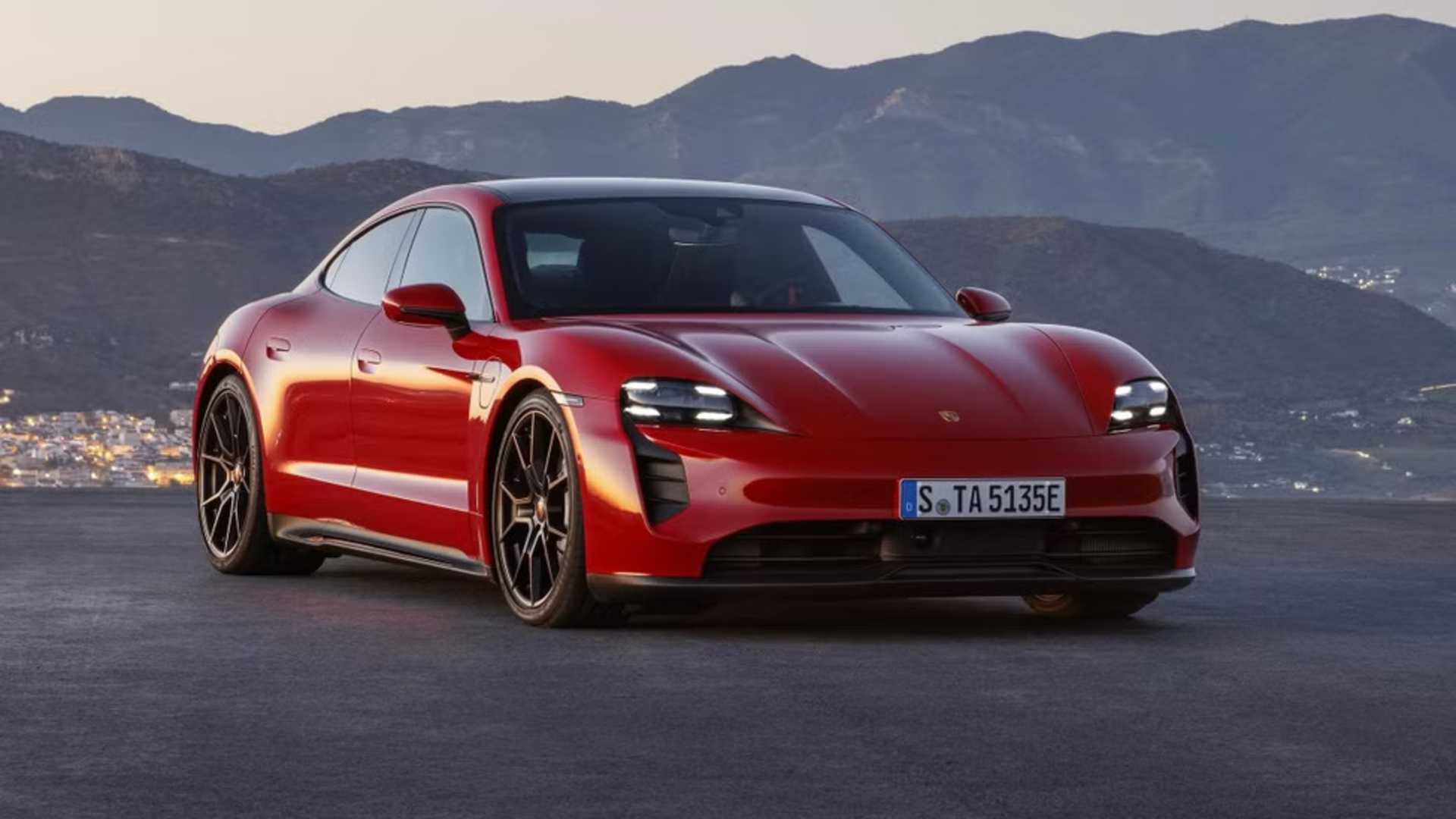 2023 Porsche Taycan (7)