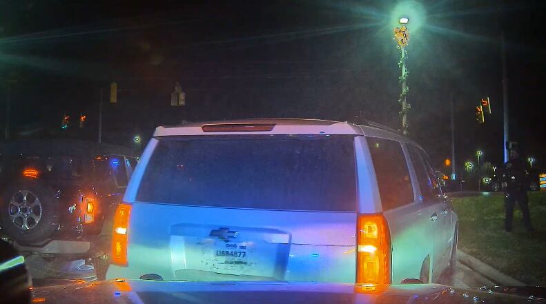 Video: Avon police chase shoplifting suspects after they nearly ran ...