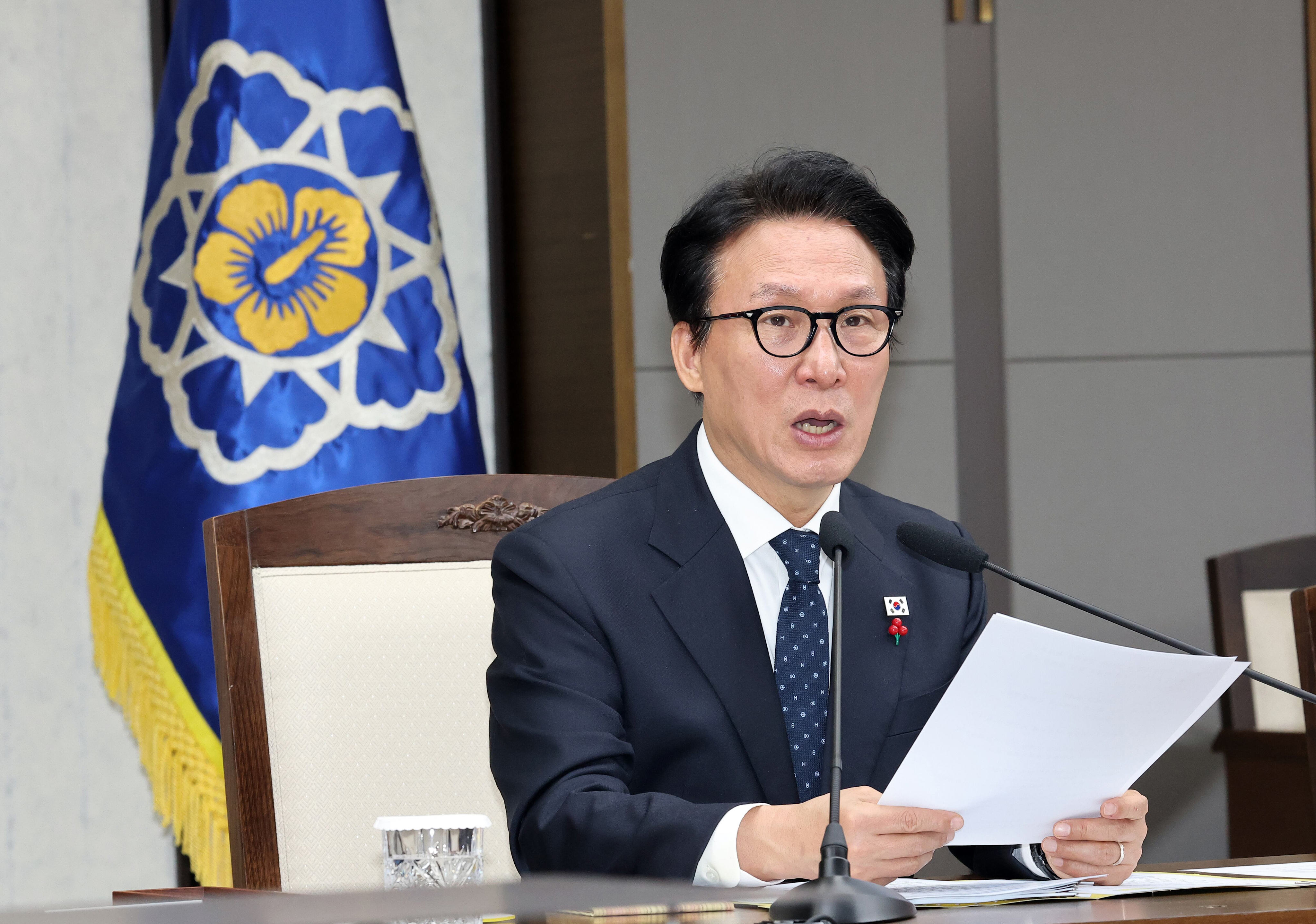 Government eases regulations on elderly fees, reserve training, bicycle ...