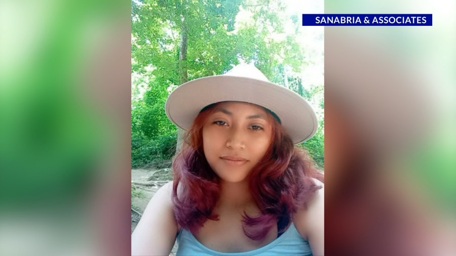 Maryland mother claiming to be US citizen is detained by ICE despite citizenship documentation<br><br>