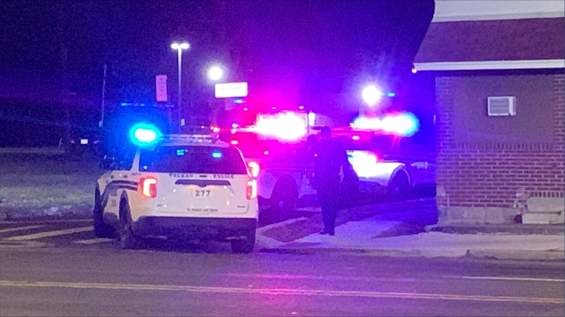Police: Man stabbed, another shot during altercation in central Toledo