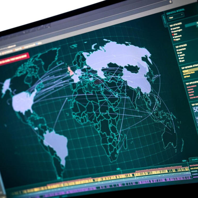 La Russia verso il «Grande Firewall», WhatsApp tra le ultime vittime