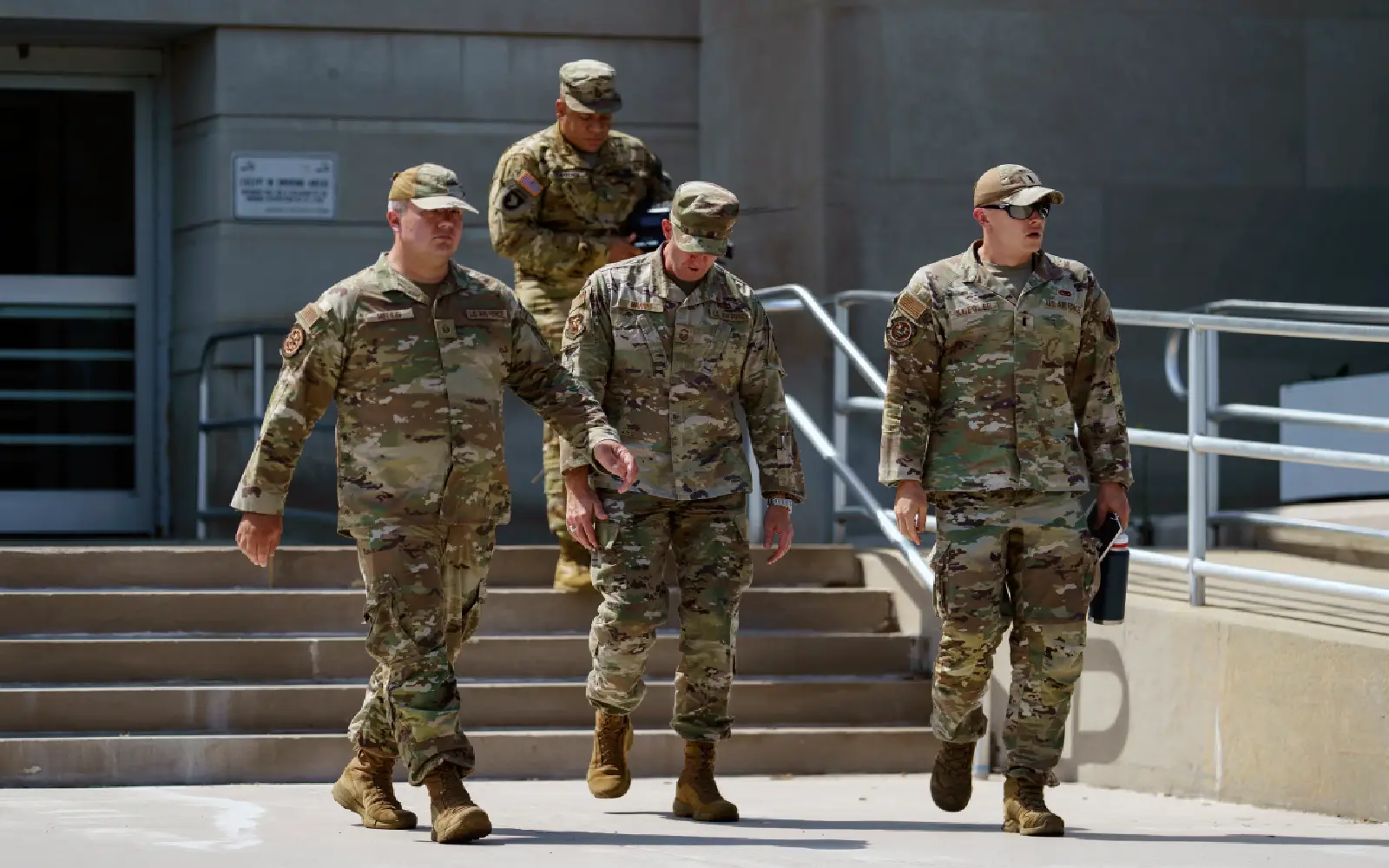 US Supreme Court blocks Trump’s National Guard deployment in Chicago