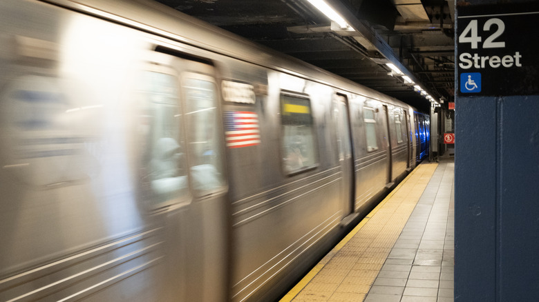 New ticket fees set to hit NYC subway riders in 2026<br>