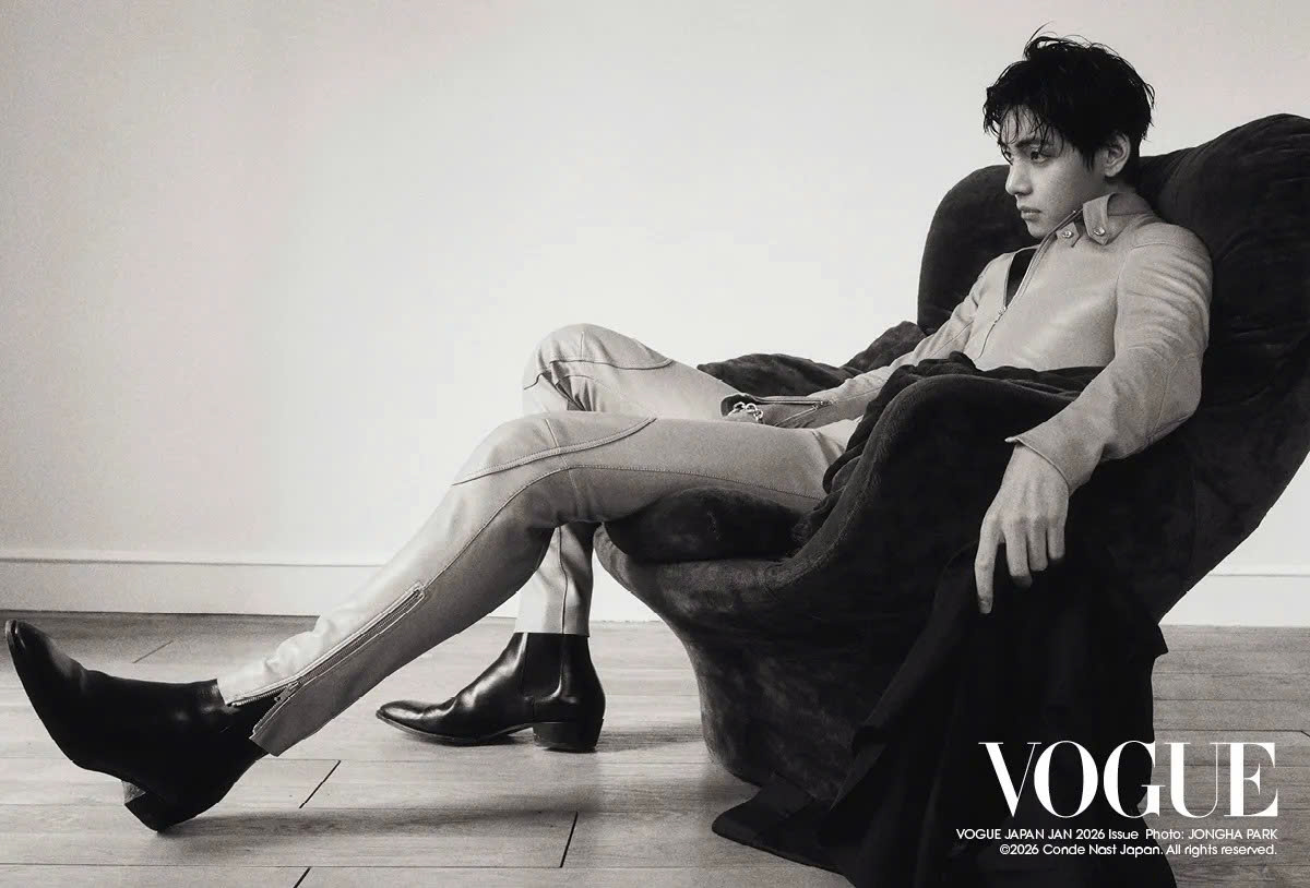 V BTS mang vẻ đẹp hoài cổ lên bìa Vogue