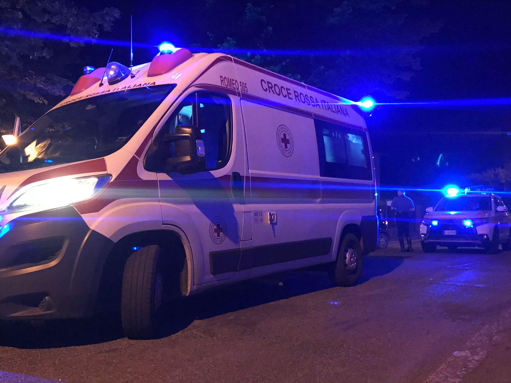 Incidente sulla Tangenziale Est a Cologno, schianto tra auto e furgone ...
