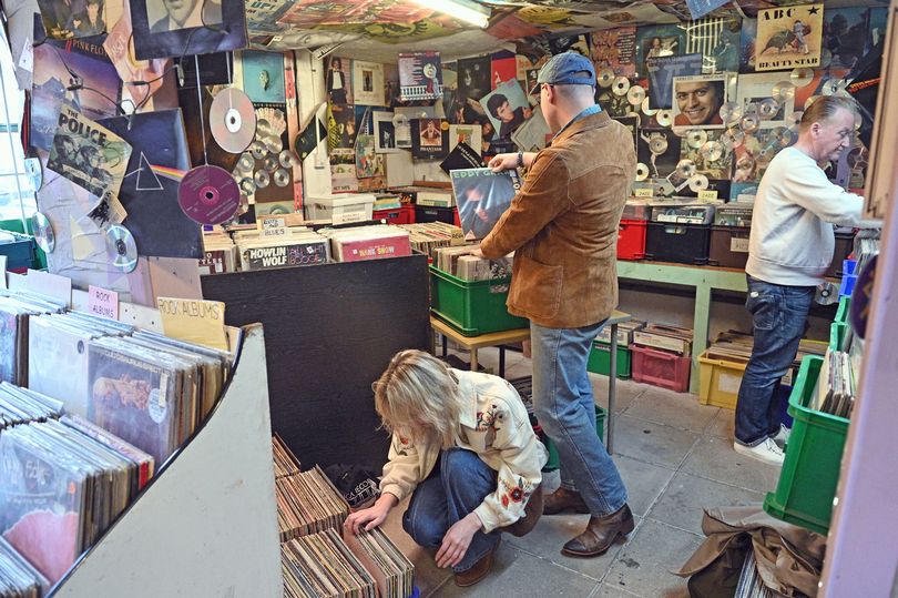 The unlikely love story that ended with a couple owning a Welsh record ...