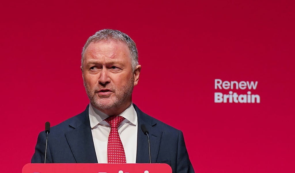 Exclusive: Cabinet minister warns Labour MPs to back Keir Starmer or ...
