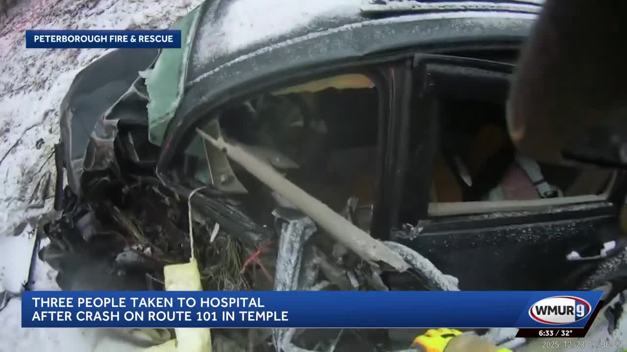 Three people taken to hospital after crash in Temple