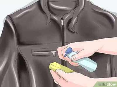 Essential tips for cleaning your leather jacket this winter
