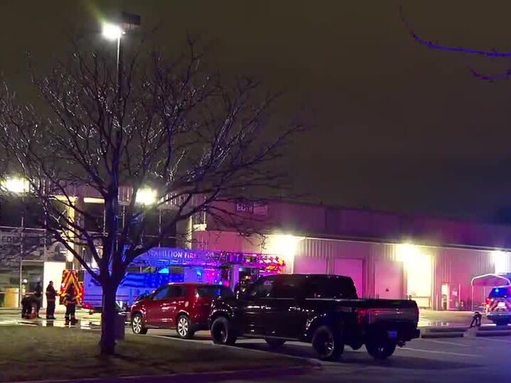Firefighters called to La Vista building fire on Christmas Eve morning