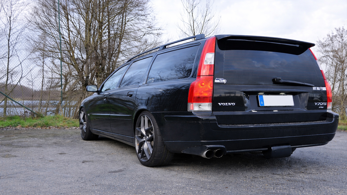 This 566HP Volvo sounds like a racecar