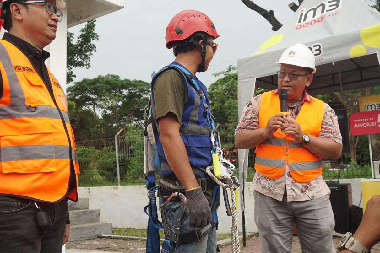 Ada kekuatan di setiap langkah, Indosat dukung UMKM dan pelanggan pada momen Nataru