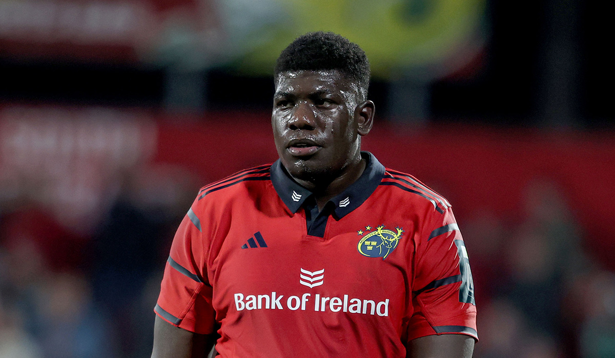 Two uncapped players called up as Ireland announce injury-plagued squad ...