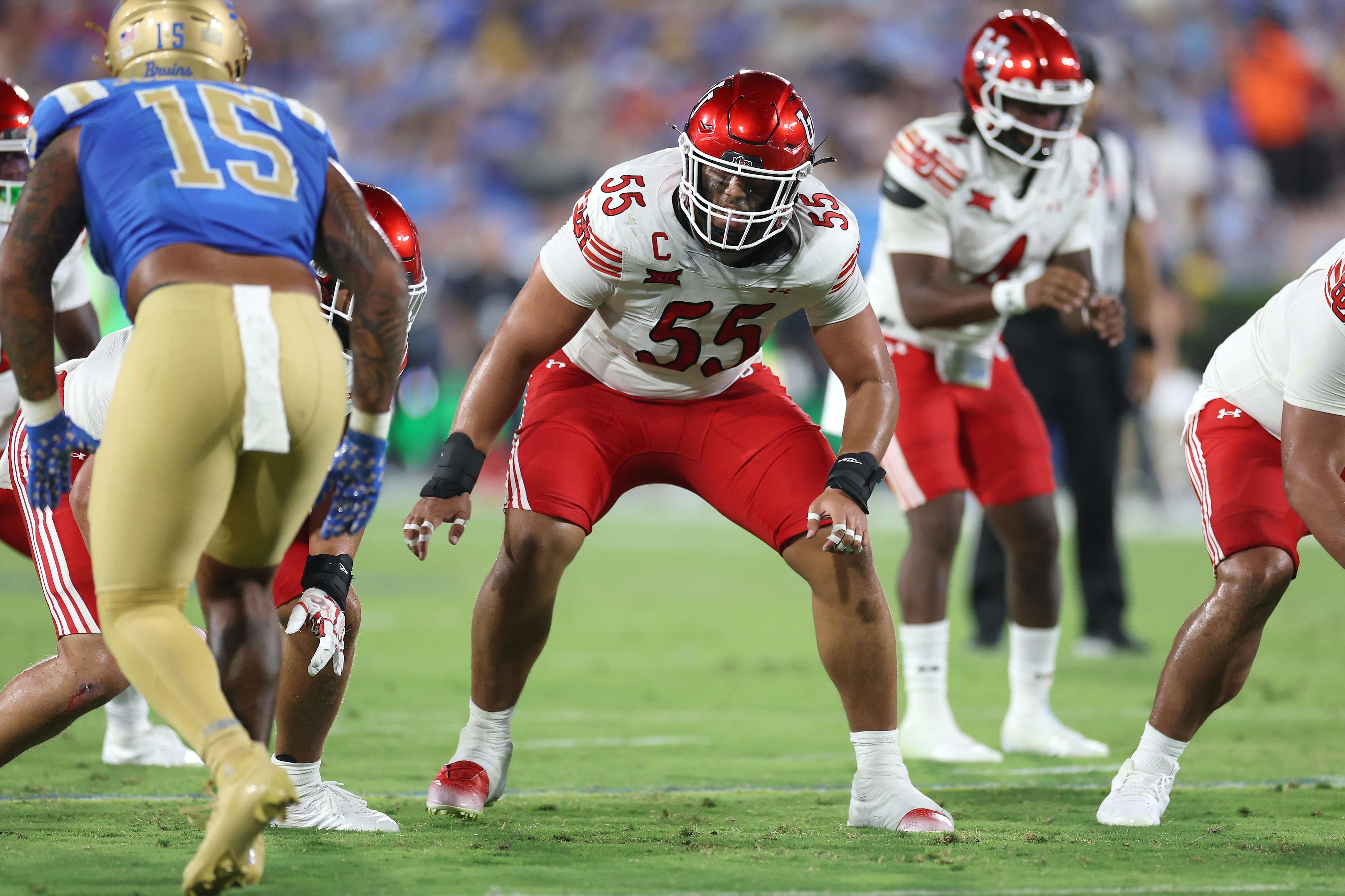 The Browns rebuild their offense in Mel Kiper's 2026 NFL mock draft