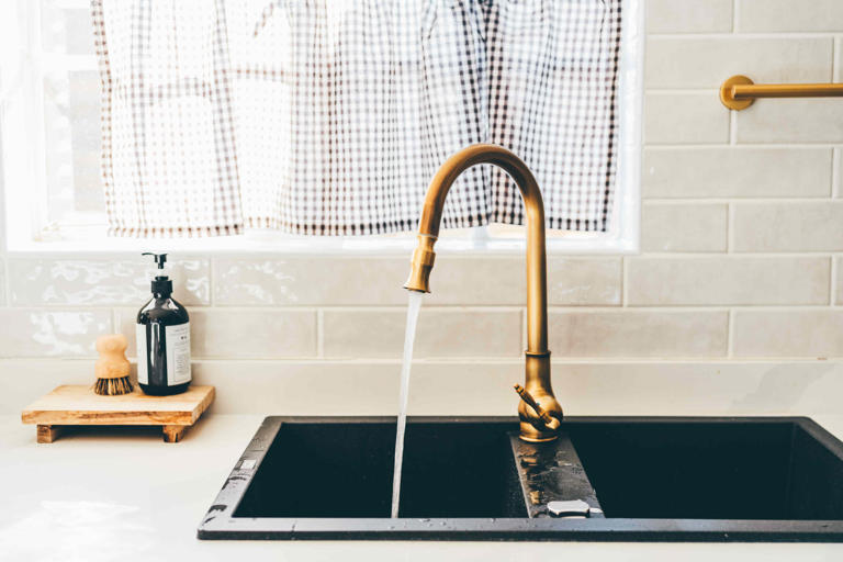 Can you unclog a drain with dish soap?