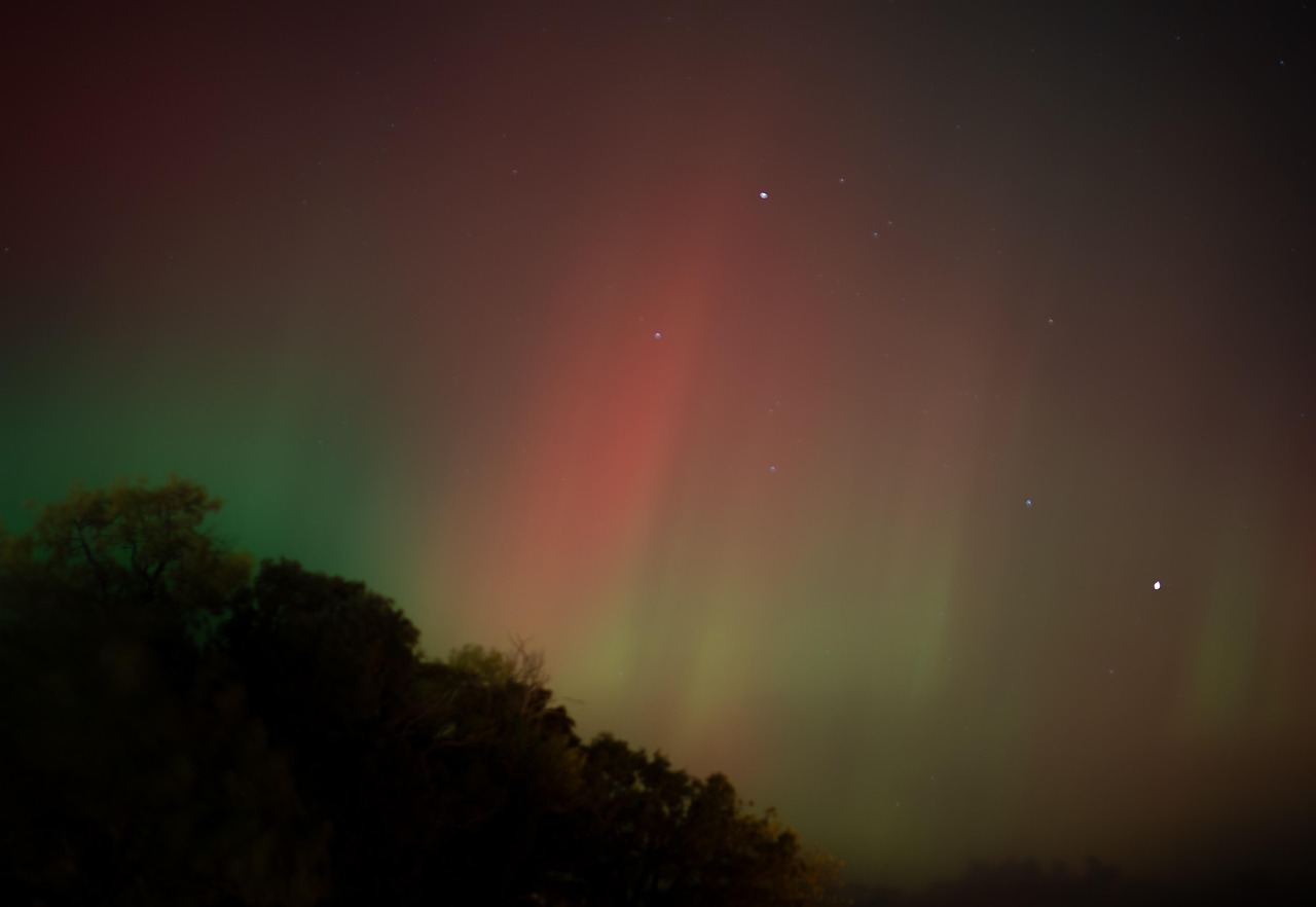 El misterio de los colores de la aurora: cómo las partículas ionizadas ...