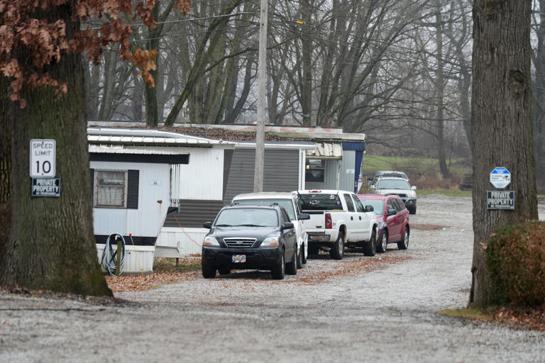 Residents in Perry Township mobile home endure two weeks without water