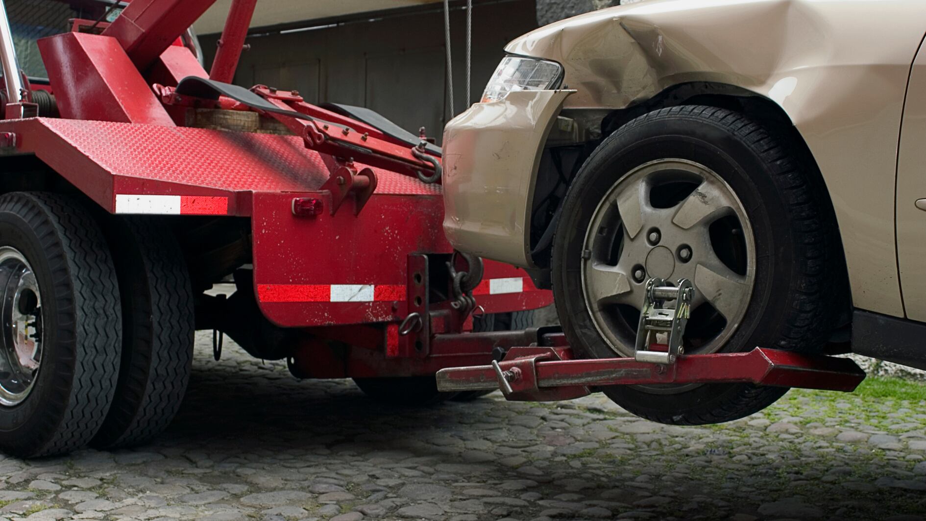 Kansas City enacts new towing rules to combat predatory practices ...