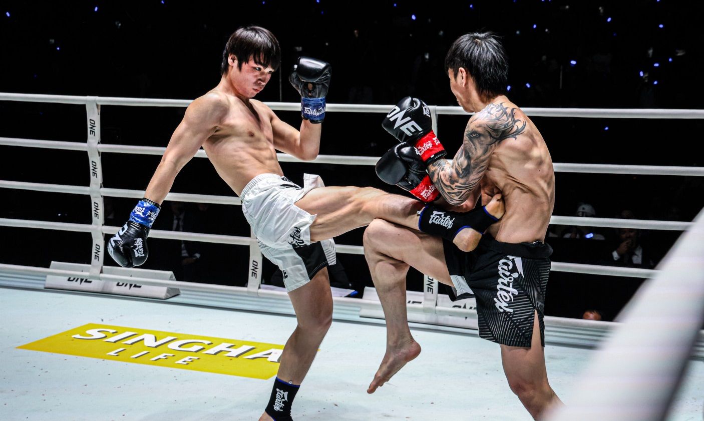 ONE Championship - Tendangan Brutal Hancurkan Tawanchai dalam 52 Detik, Liu Mengyang Ajak Superbon B