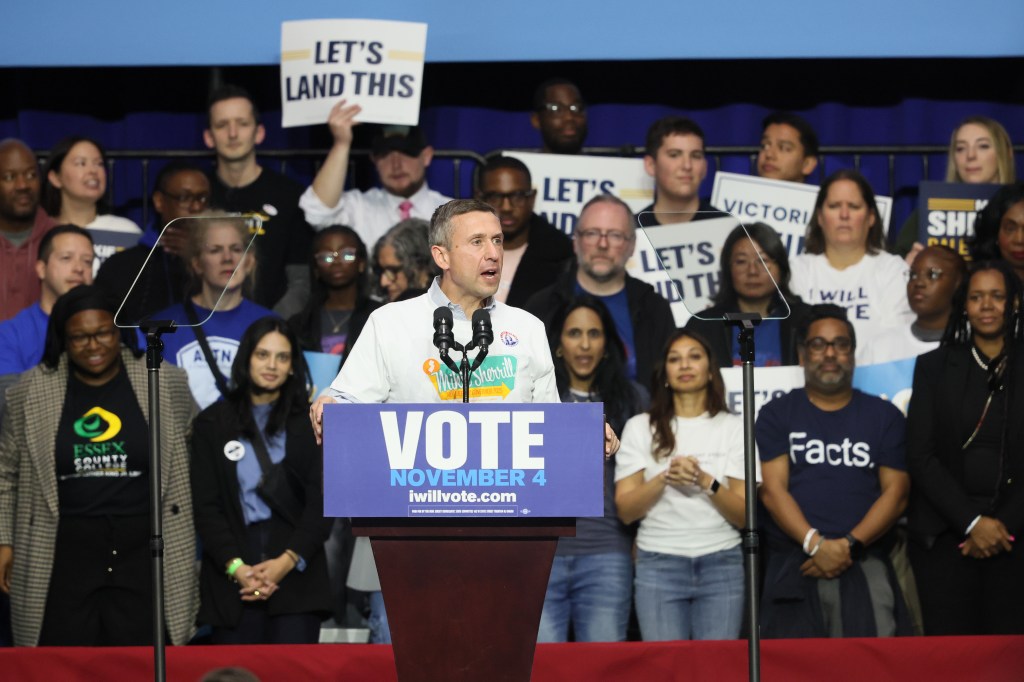DNC 'drowning' in nearly $16M of debt — and pointing fingers as failed ...