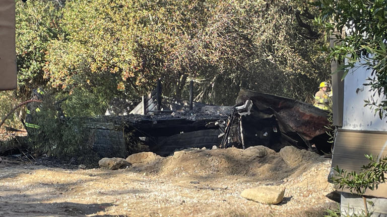 Mobile home a total loss after structure fire in Aiken