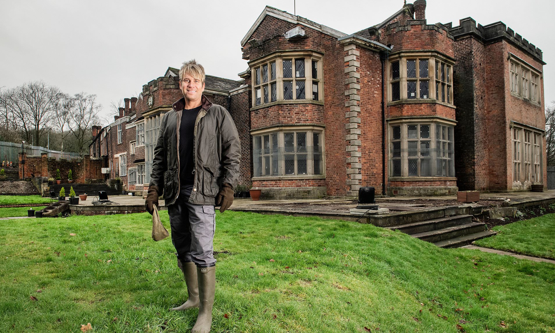 Hollywood actor gears up for new battle in quest to restore family's ...