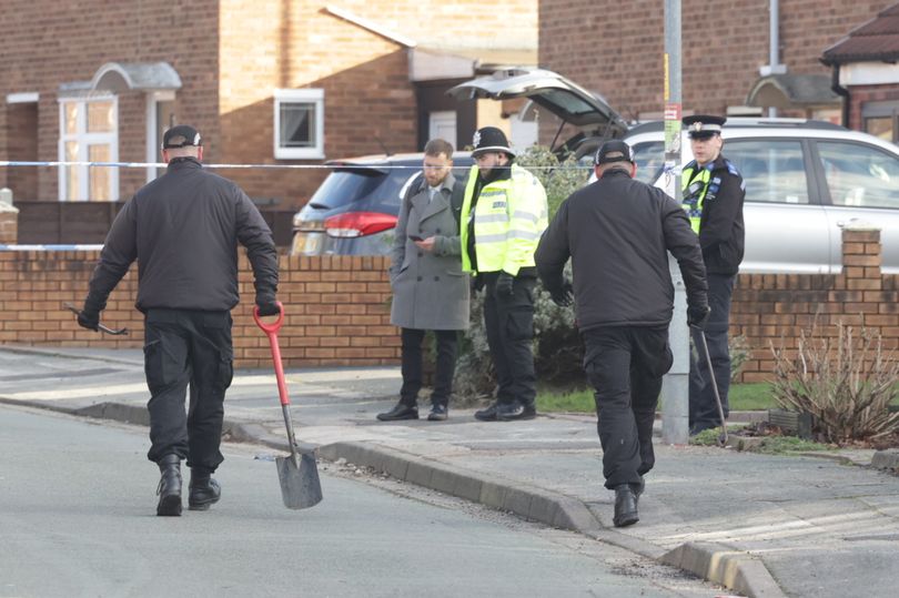 Attempted murder arrests over Midlands shooting that left man fighting ...