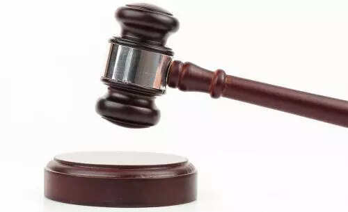 'Lack of evidence, faulty probe': Delhi court acquits trio in 2009 acid ...