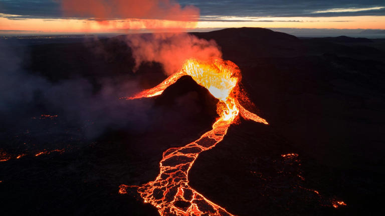 'Eruption likely': US's most dangerous volcano stirs near major city