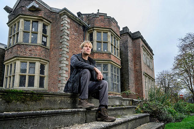 Hollywood actor gears up for new battle in quest to restore family's ...