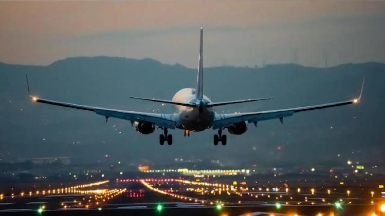 Govt approves Al Hind Air, FlyExpress as new airlines after IndiGo crisis