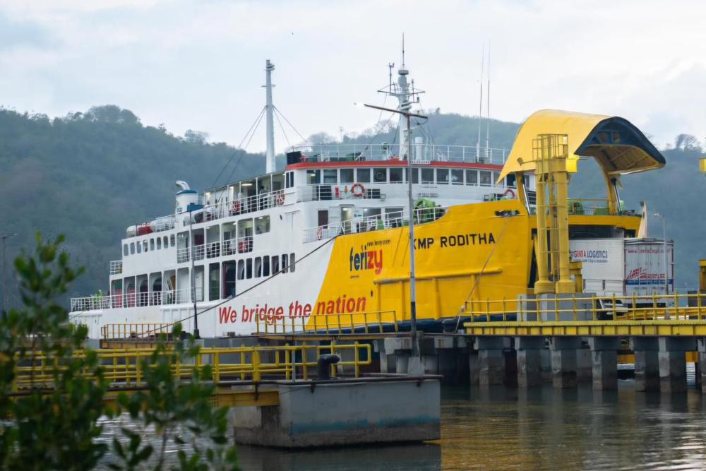 Puncak Nataru 2025, ASDP Siap Hadapi Lonjakan Logistik