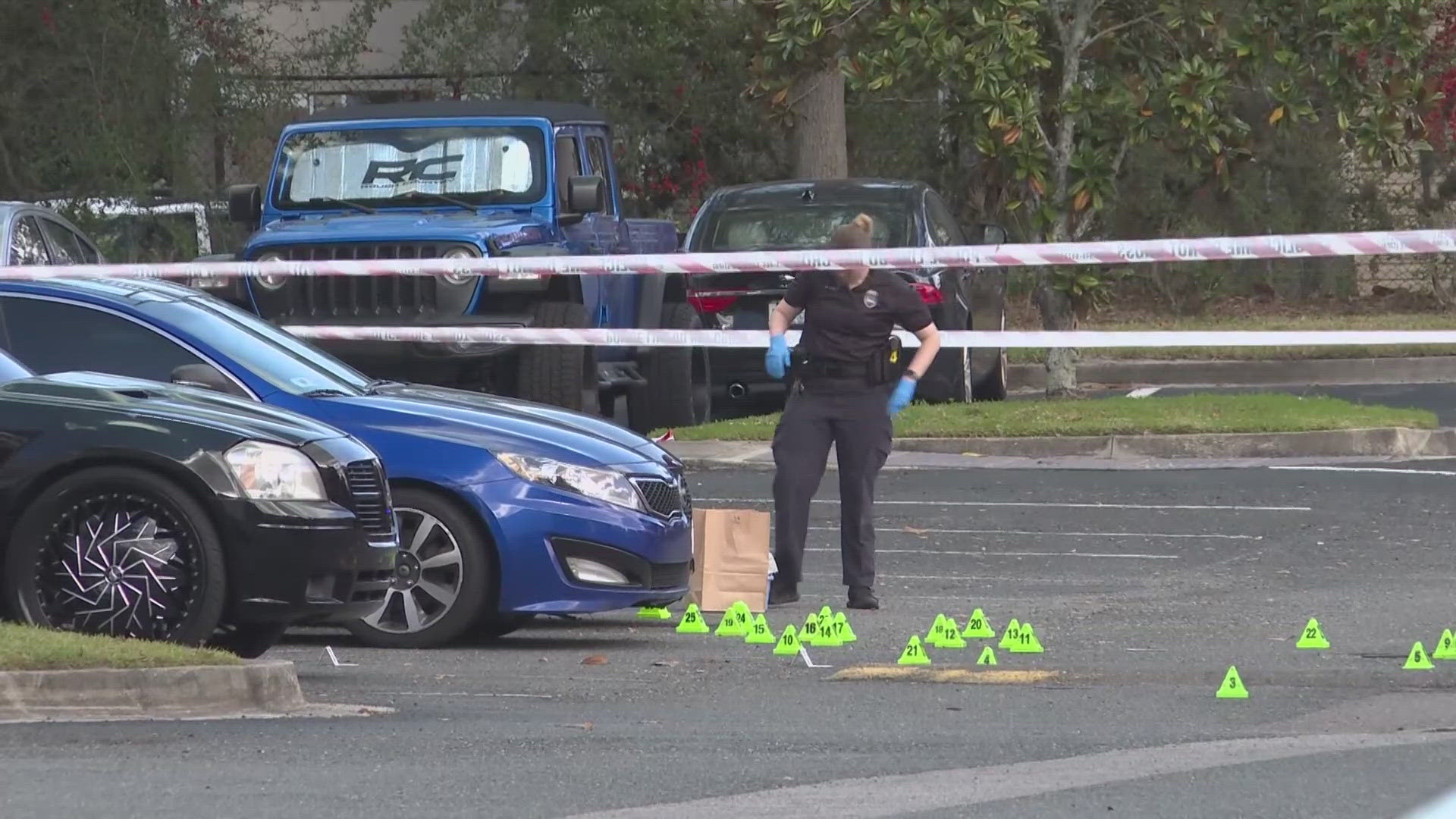 Shooting leaves 19-year-old injured on Jacksonville's Westside