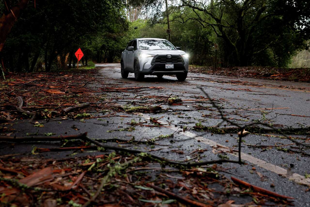 California Storm Updated Timeline For Worst Impacts 100 000 Pg E