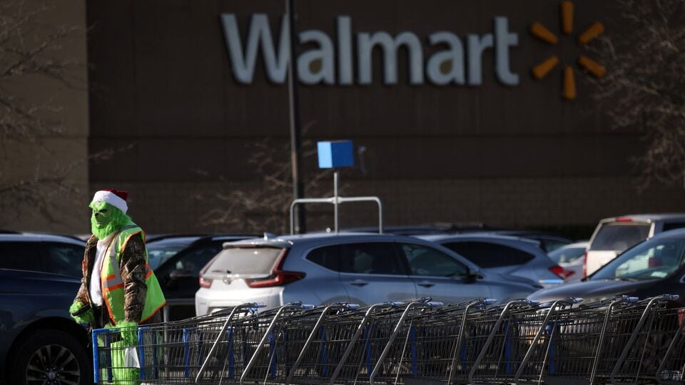 is-walmart-open-on-christmas-day-target-lowe-s-among-grocery-shops