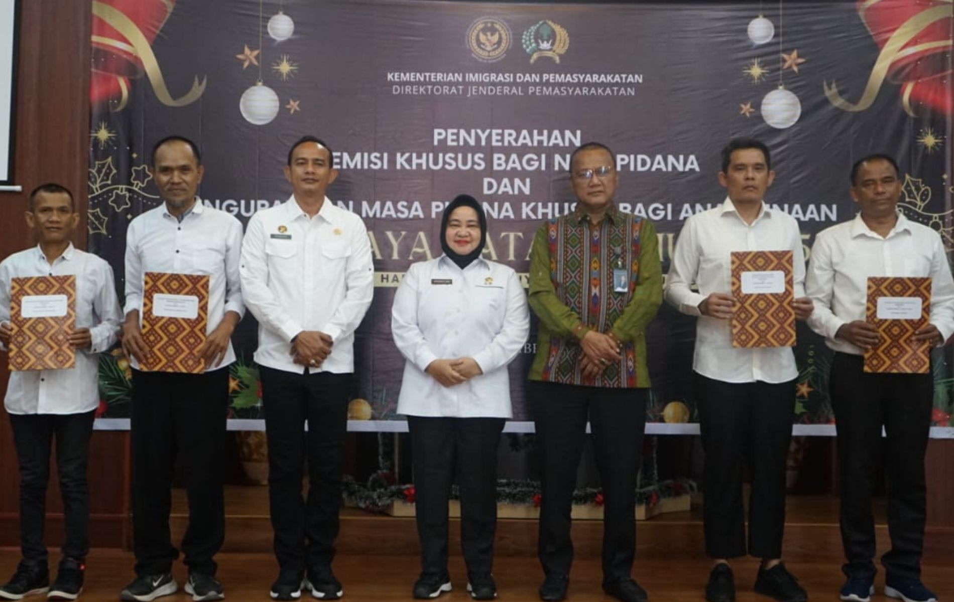 Kebahagiaan Natal di Balik Penjara! Ribuan Warga Binaan Sumut Dapat Remisi, Puluhan Langsung Bebas