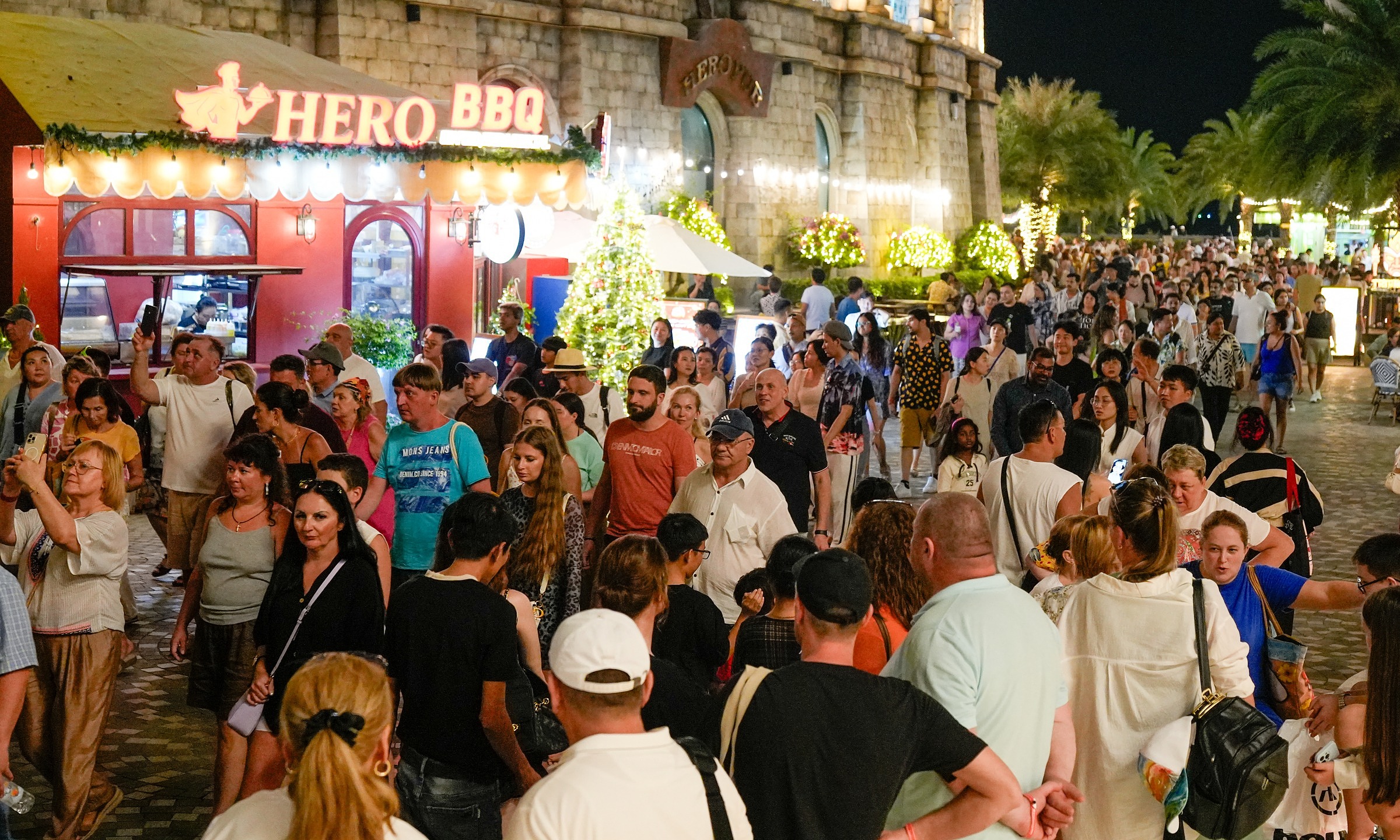 Vietnam targets 25 million foreign visitors in 2026 after record ...