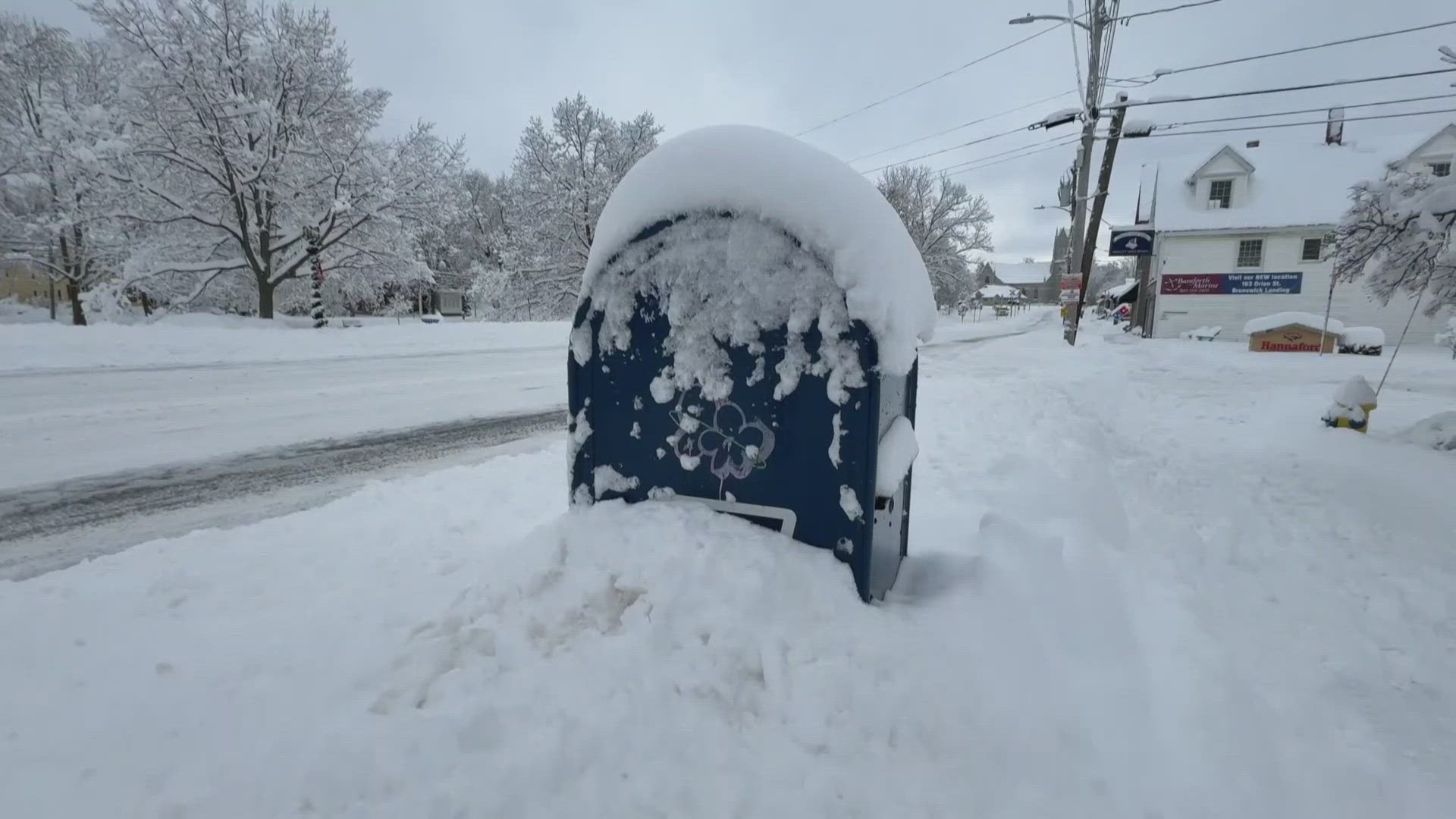 Cleanup begins after storm blankets the state on Christmas Eve