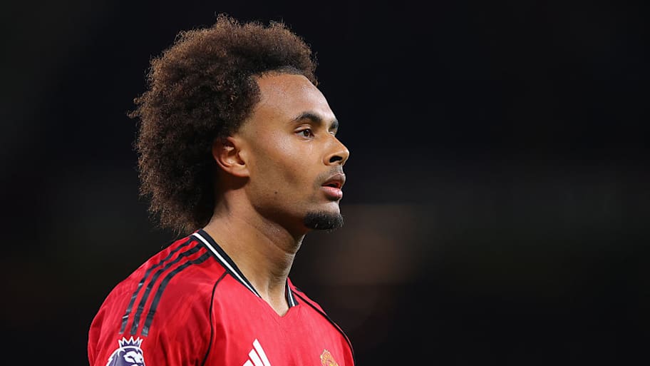 Joshua Zirkzee’s spell at Old Trafford is yet to kick into life. | James Gill/Danehouse/Getty Images