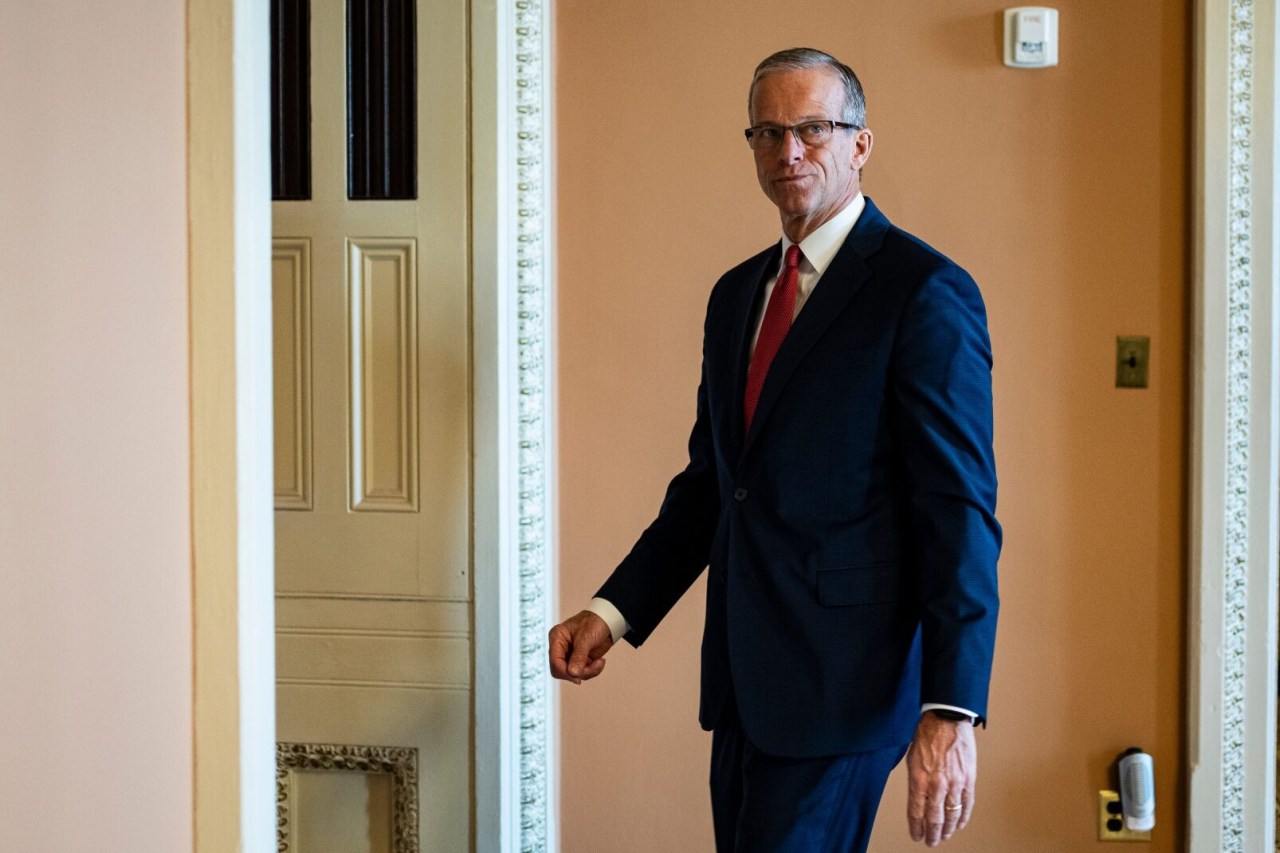 El Congreso avanza con dificultad hacia 2026 mientras Trump domina Washington