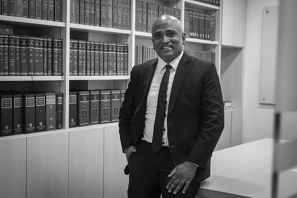 Singapore police say former lawyer M Ravi took drugs before death ...