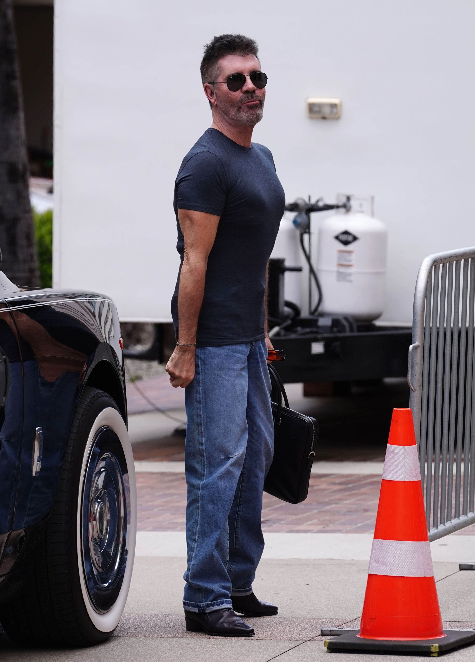 Inside Simon Cowell's 1,000 push-up transformation