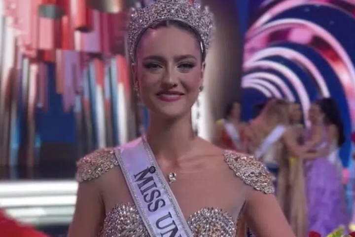 Clara Vegas Goetz agora terá a missão de buscar o oitavo título mundial para a Venezuela. Ela irá suceder Stephany Assali, que alcançou o terceiro lugar na edição de 2025. -Reproduc?a?o