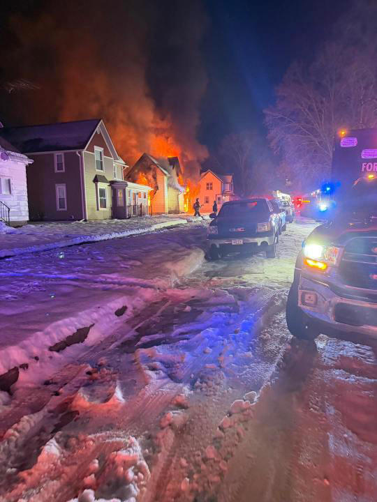Fort Dodge house fire claims dog’s life, occupants escape safely