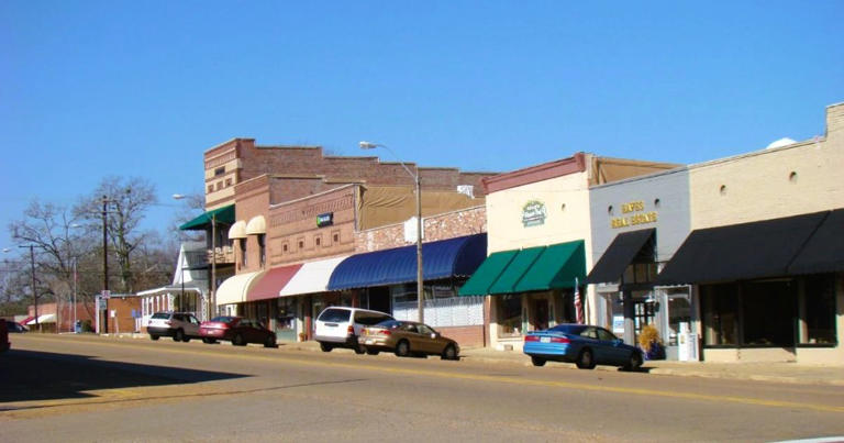 The history of flora in Mississippi will chill you to the bone