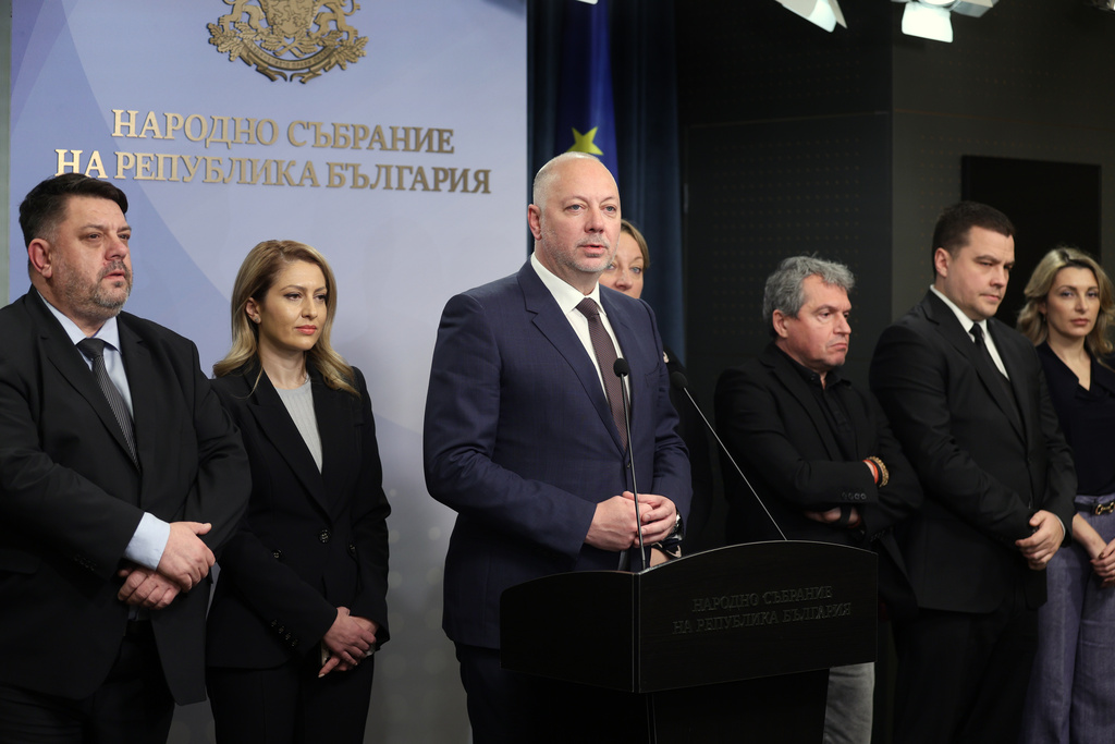 Bulgaria Government Resigns